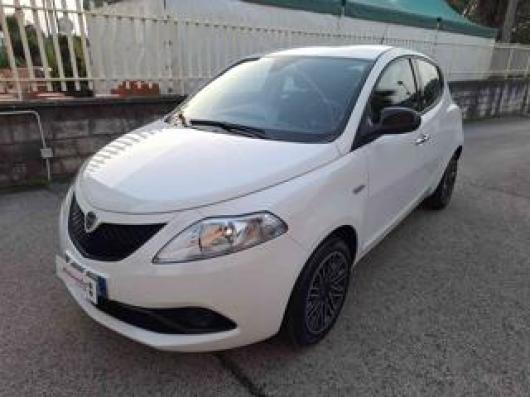 usato LANCIA Ypsilon