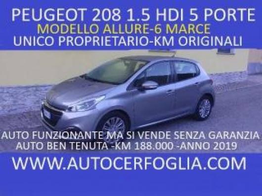 usato PEUGEOT 208