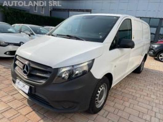 usato MERCEDES Vito