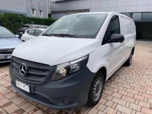 usato MERCEDES Vito