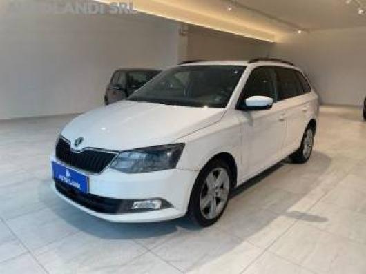 usato SKODA Fabia