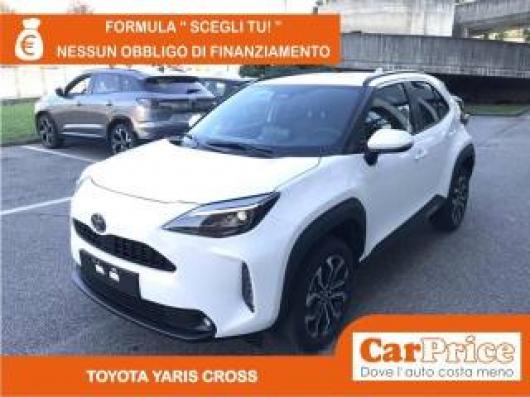 Km 0 TOYOTA Yaris Cross