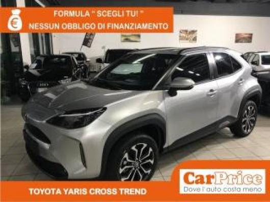 nuovo TOYOTA Yaris Cross