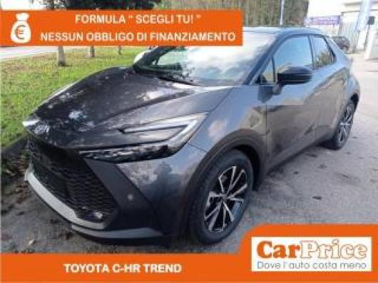 nuovo TOYOTA C HR