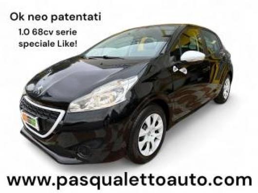 usato PEUGEOT 208