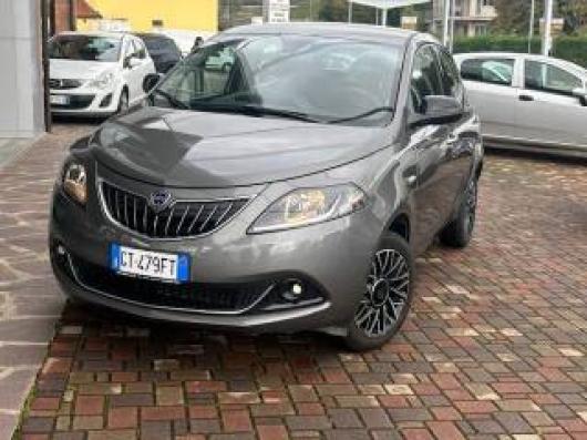 usato LANCIA Ypsilon