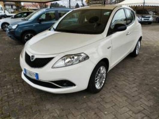 usato LANCIA Ypsilon