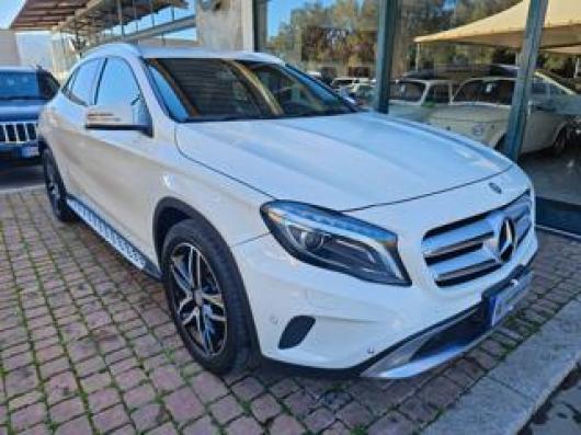 usato MERCEDES GLA 200