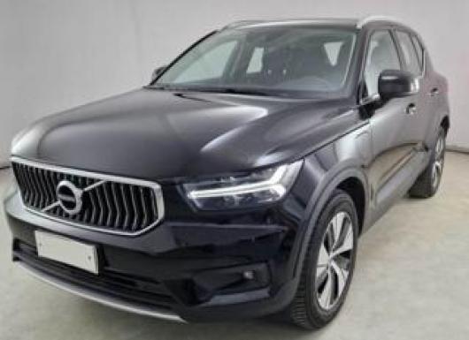 usato VOLVO XC40