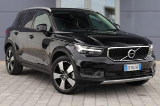 usato VOLVO XC40