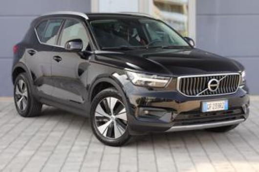 usato VOLVO XC40