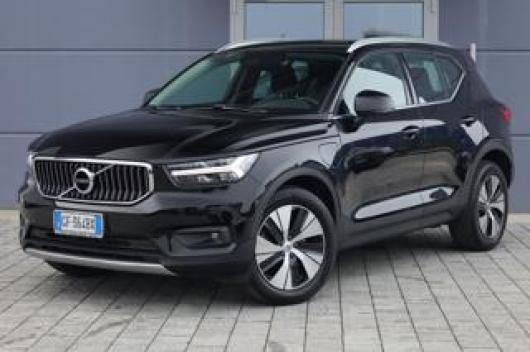 usato VOLVO XC40