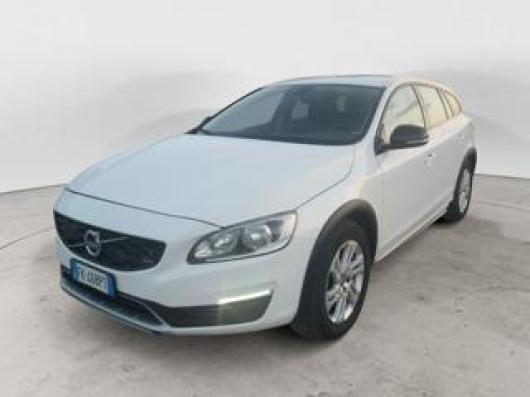 usato VOLVO V60 Cross Country