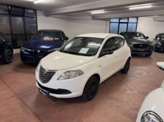 usato LANCIA Ypsilon