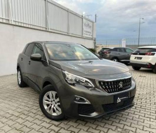 usato PEUGEOT 3008