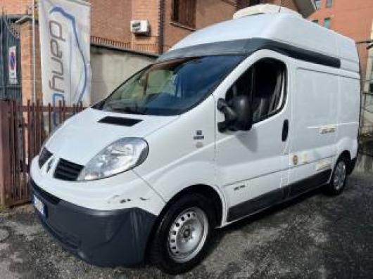 usato RENAULT Trafic