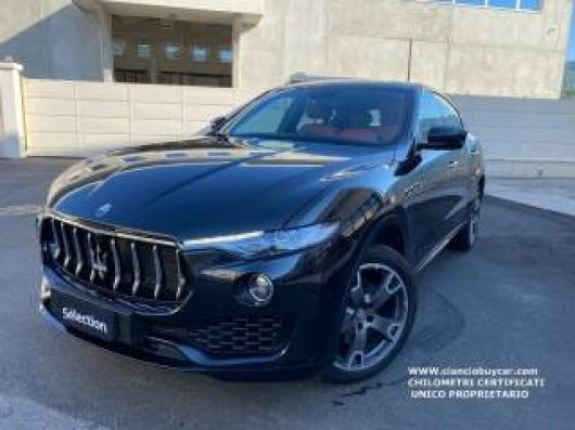 usato MASERATI Levante