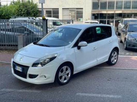 usato RENAULT Scenic