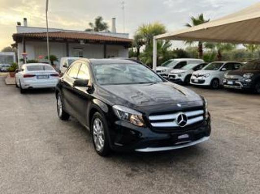 usato MERCEDES GLA 200