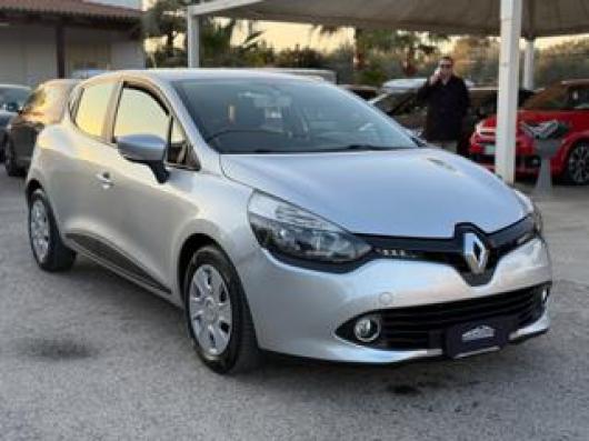 usato RENAULT Clio