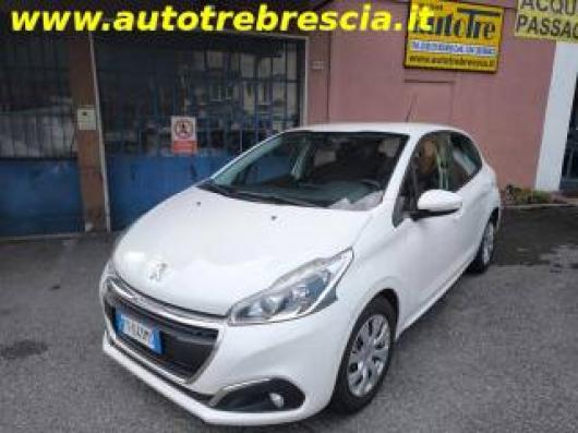 usato PEUGEOT 208