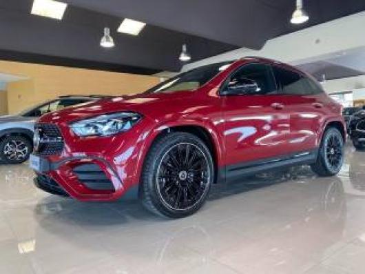 usato MERCEDES GLA 200