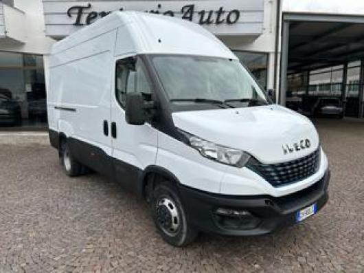 usato IVECO Daily