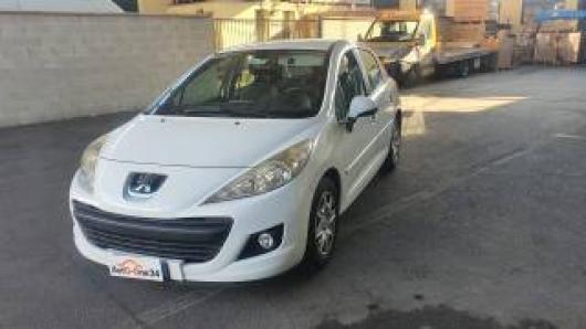 usato PEUGEOT 207