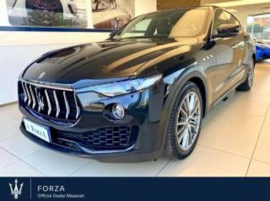 usato MASERATI Levante