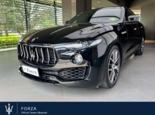 usato MASERATI Levante