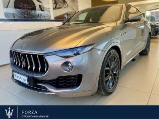 usato MASERATI Levante