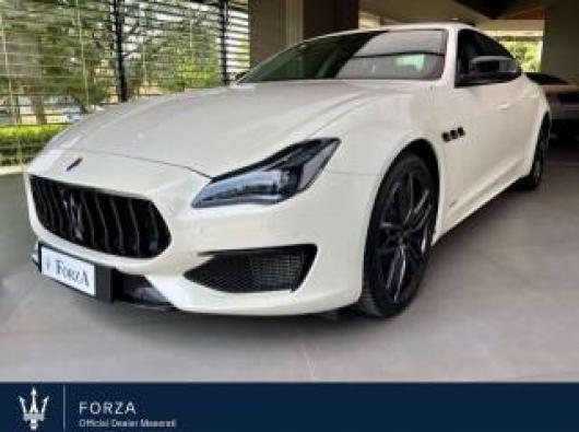 usato MASERATI Quattroporte