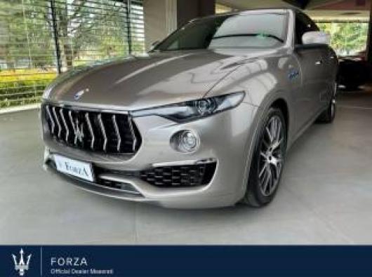 usato MASERATI Levante