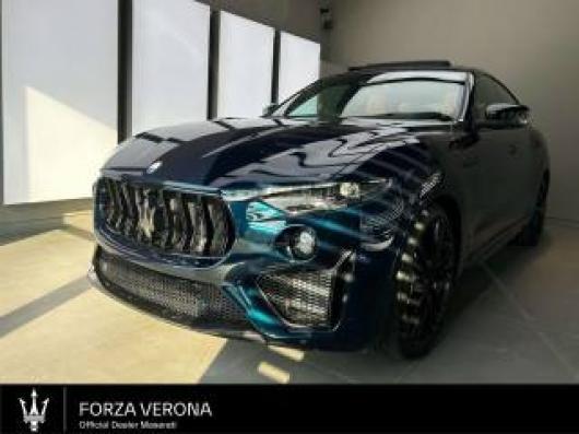 nuovo MASERATI Levante