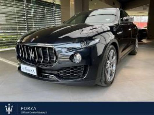 usato MASERATI Levante