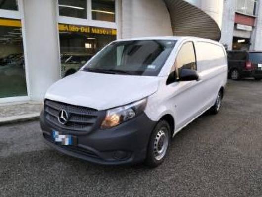 usato MERCEDES Vito