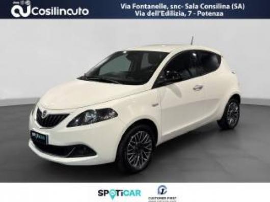 usato LANCIA Ypsilon