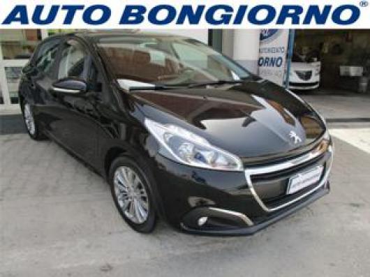 usato PEUGEOT 208