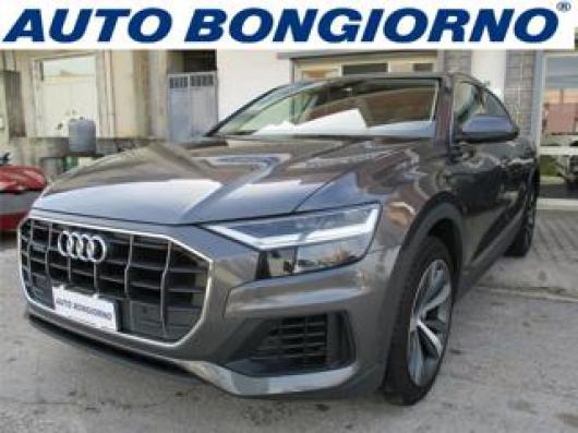 usato AUDI Q8