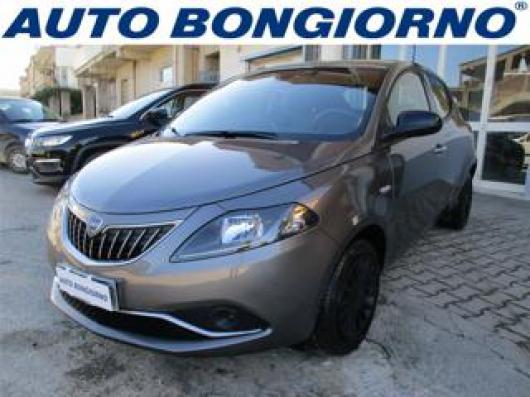 usato LANCIA Ypsilon