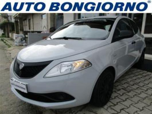 usato LANCIA Ypsilon