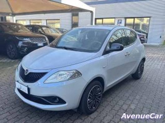 usato LANCIA Ypsilon