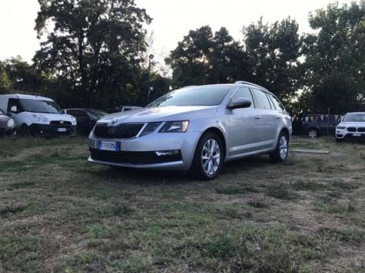 usato SKODA Octavia