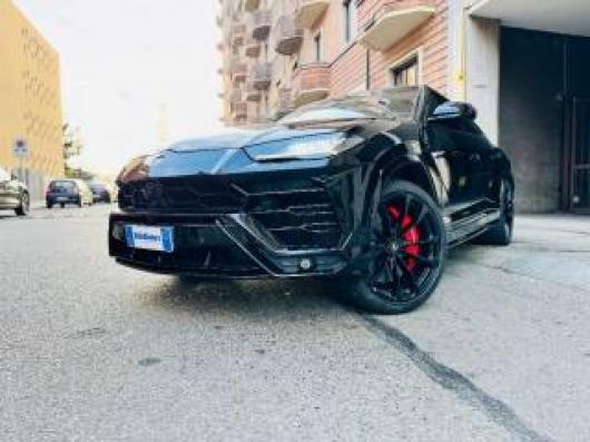 usato LAMBORGHINI Urus