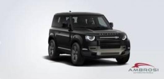 nuovo LAND ROVER Defender