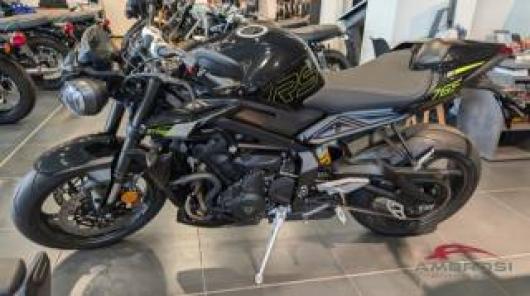 nuovo TRIUMPH Street Triple