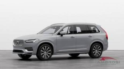 nuovo VOLVO XC90