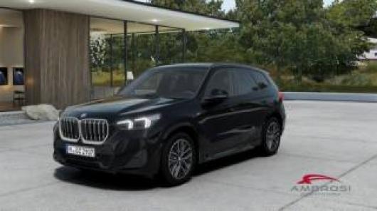 nuovo BMW X1