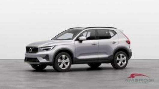 nuovo VOLVO XC40