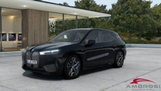 nuovo BMW iX